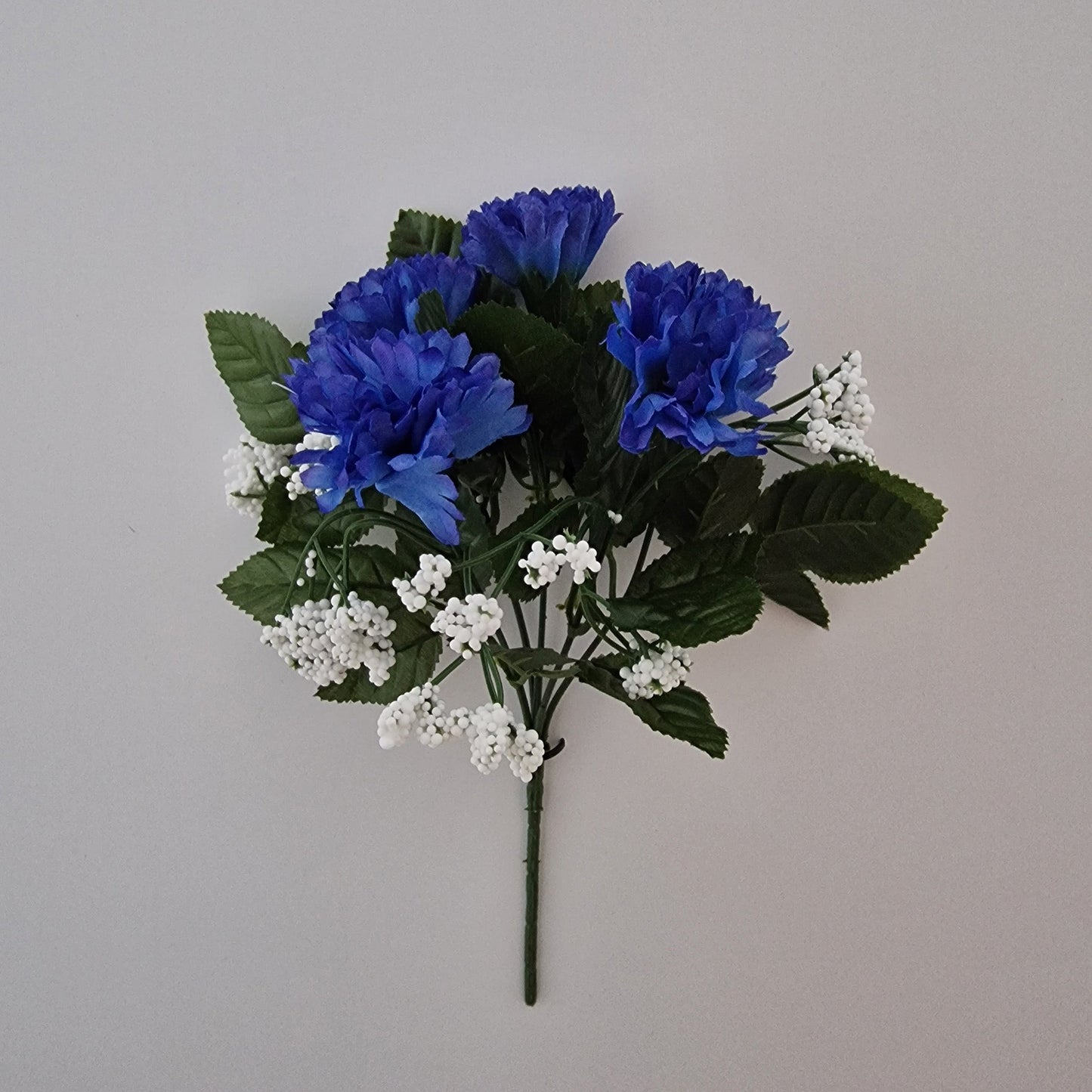 Mini Carnation Bush With Gyp 5 Head - Amor Flowers