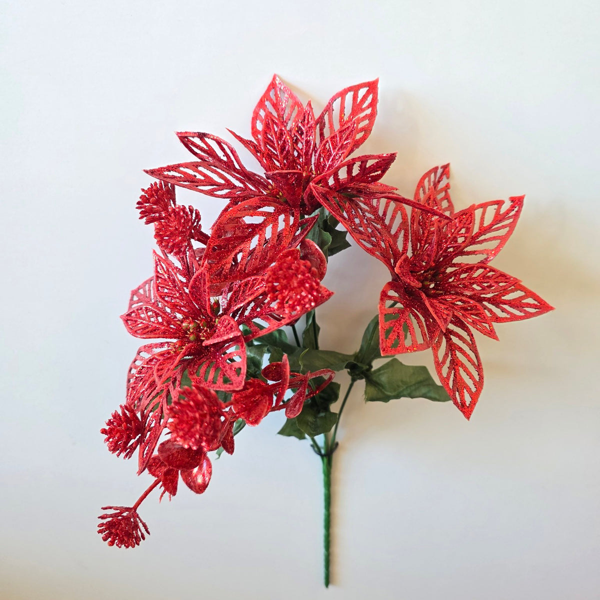 Artificial Poinsettia Christmas Flower Bunch – £2