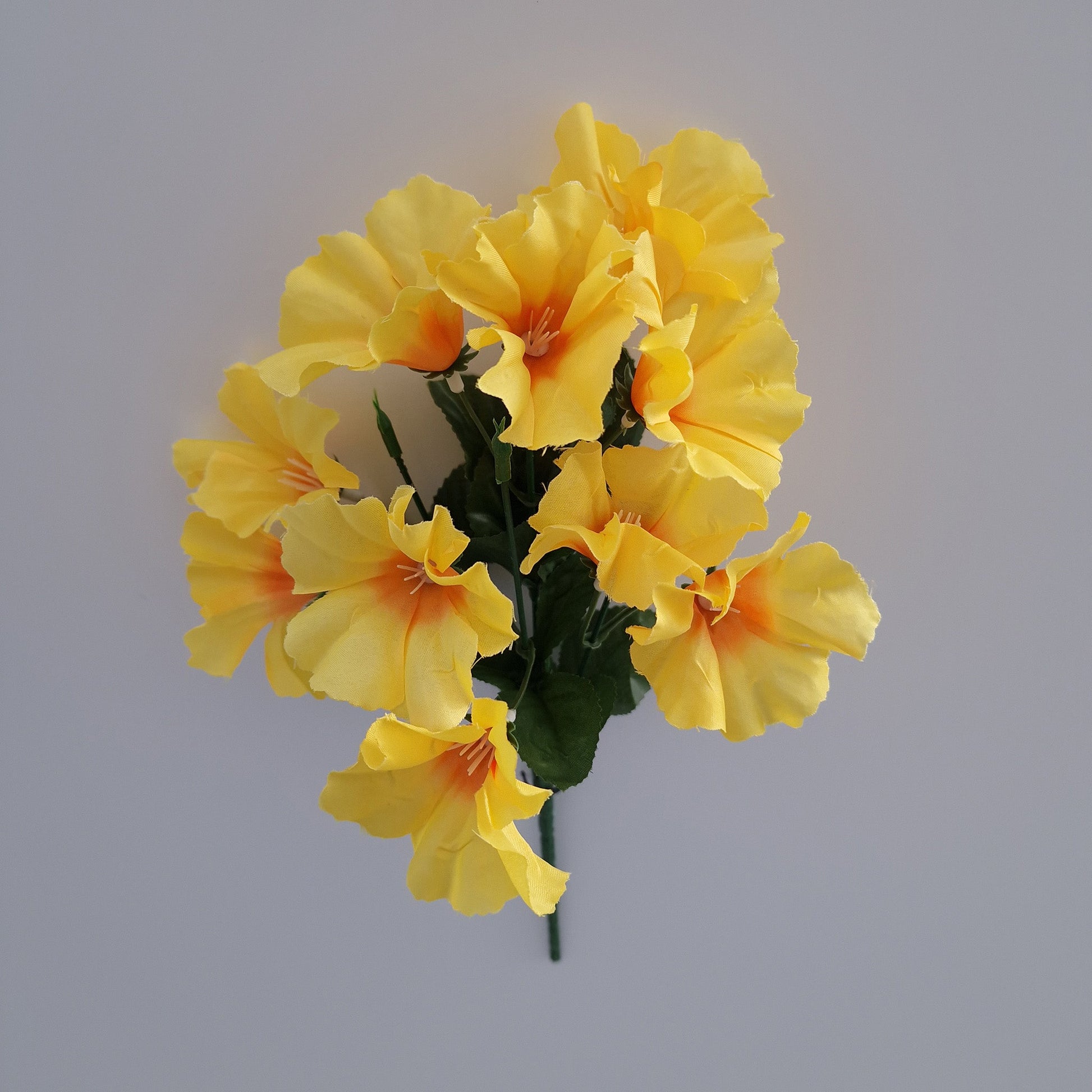 Petunia Bush Artificial Silk Bush In 4 Colours - Amor Flowers